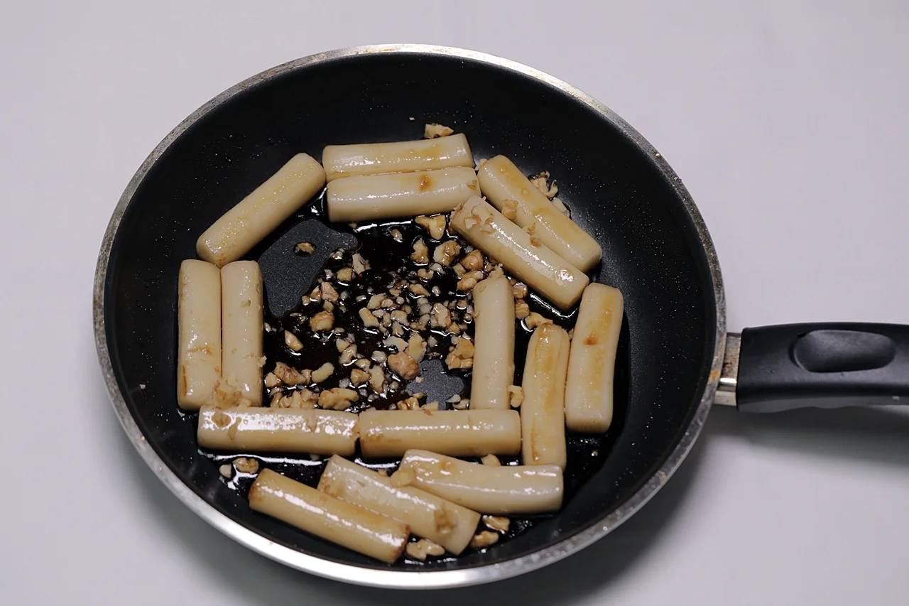 호두떡볶이 5단계