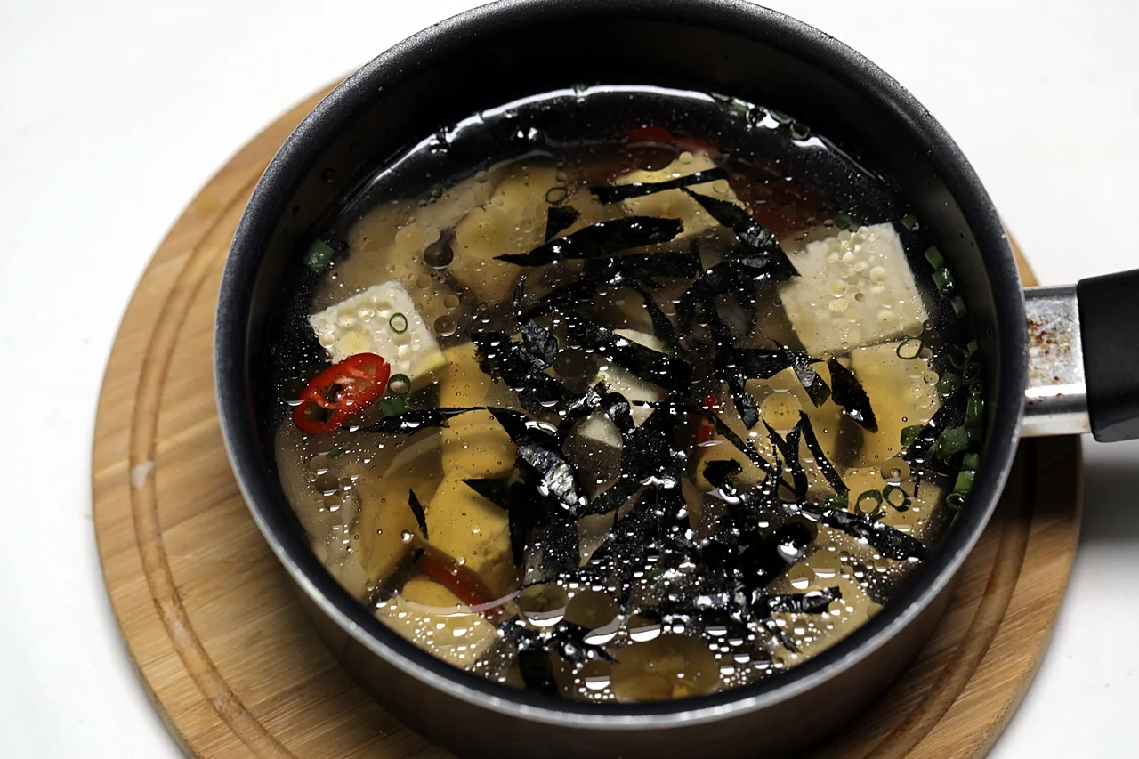 굴 두부 국 6단계
